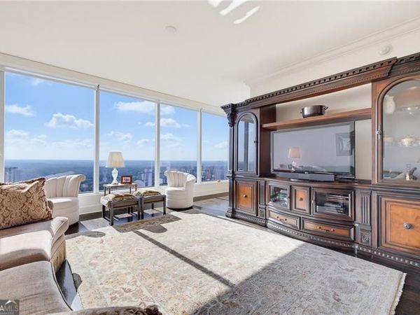 3630 Peachtree Road NE, Unit 2606, Atlanta, GA 30326
