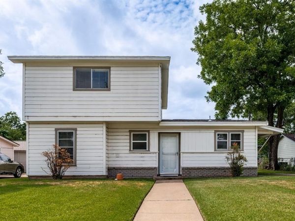408 Bryan Drive , Arlington, TX 76011