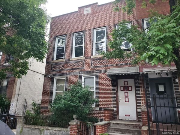 1256 Noble Avenue , Bronx, NY 10472