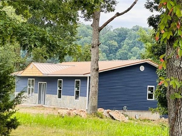 Lot 5a-6 Emerald Hills Drive, Edwards, MO 65326