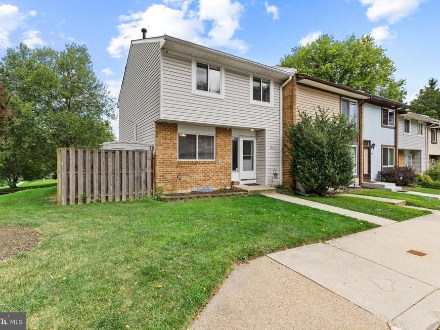 1615 New Windsor Court , Crofton, MD 21114 Main Photo