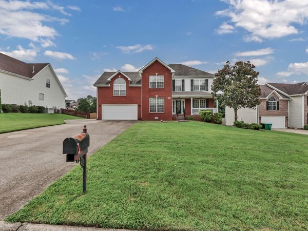 3332 Victoria Ct , Clarksville, TN 37043