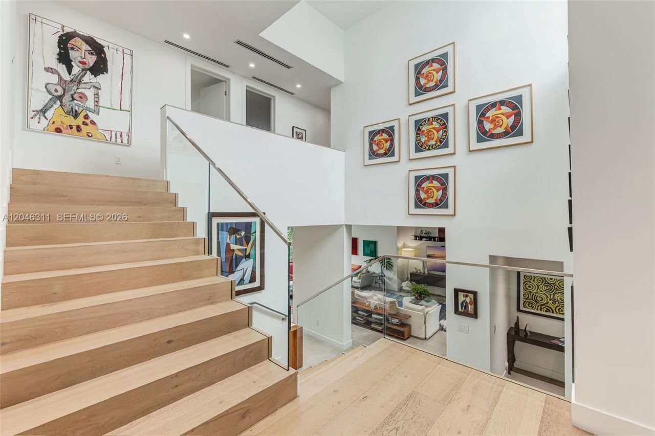 445 Ridgewood Rd , Key Biscayne, FL 33149 Photo