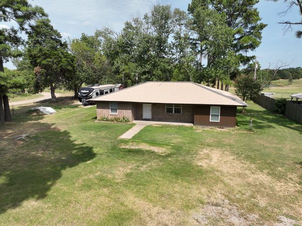 174 Hummingbird Circle , Colbert, OK 74733