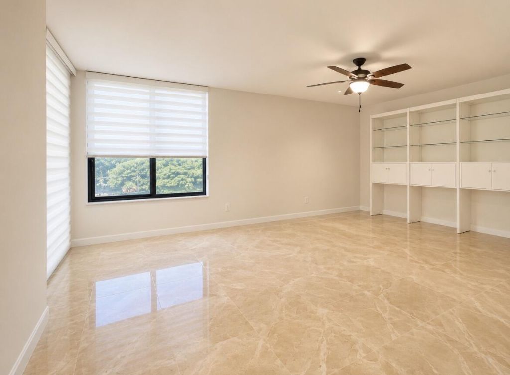 7568 Regency Lake Drive, Unit 602, Boca Raton, FL 33433 Photo