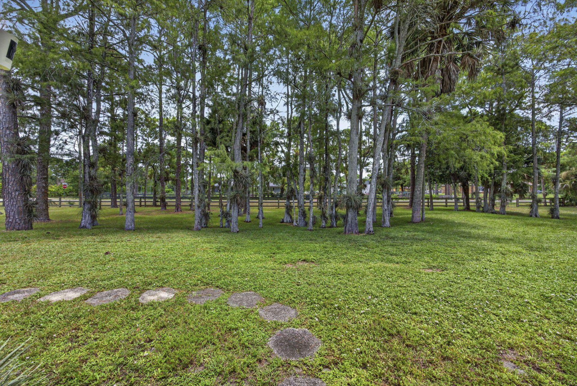 16972 W Derby Drive W, Loxahatchee, FL 33470 Photo