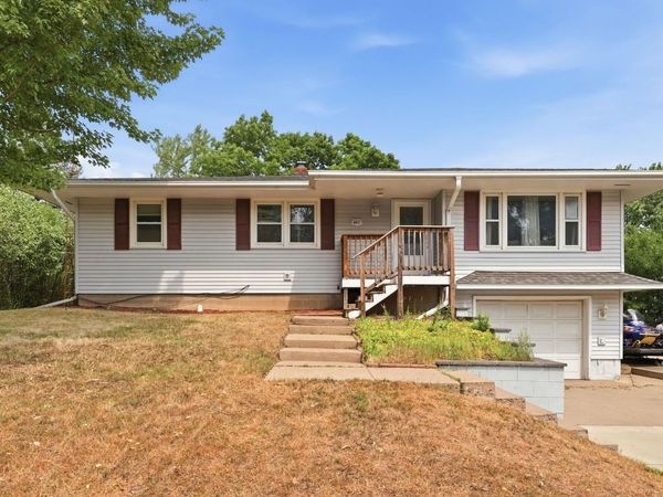 407 W Birch Street, Saint Joseph, MN 56374
