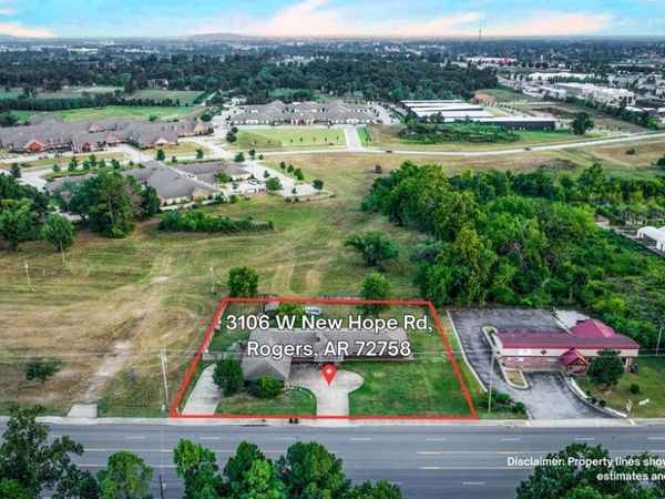3106 W New Hope Road , Rogers, AR 72758