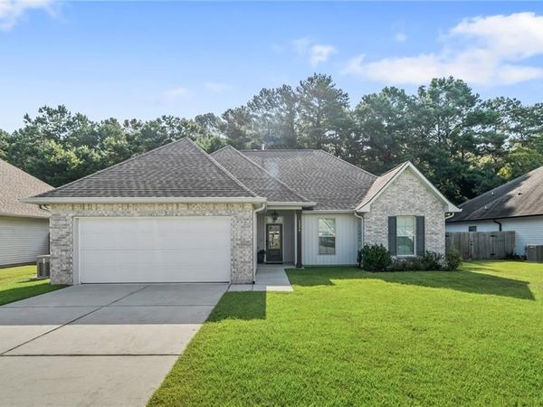 15556 GRASSY Lane, Covington, LA 70435