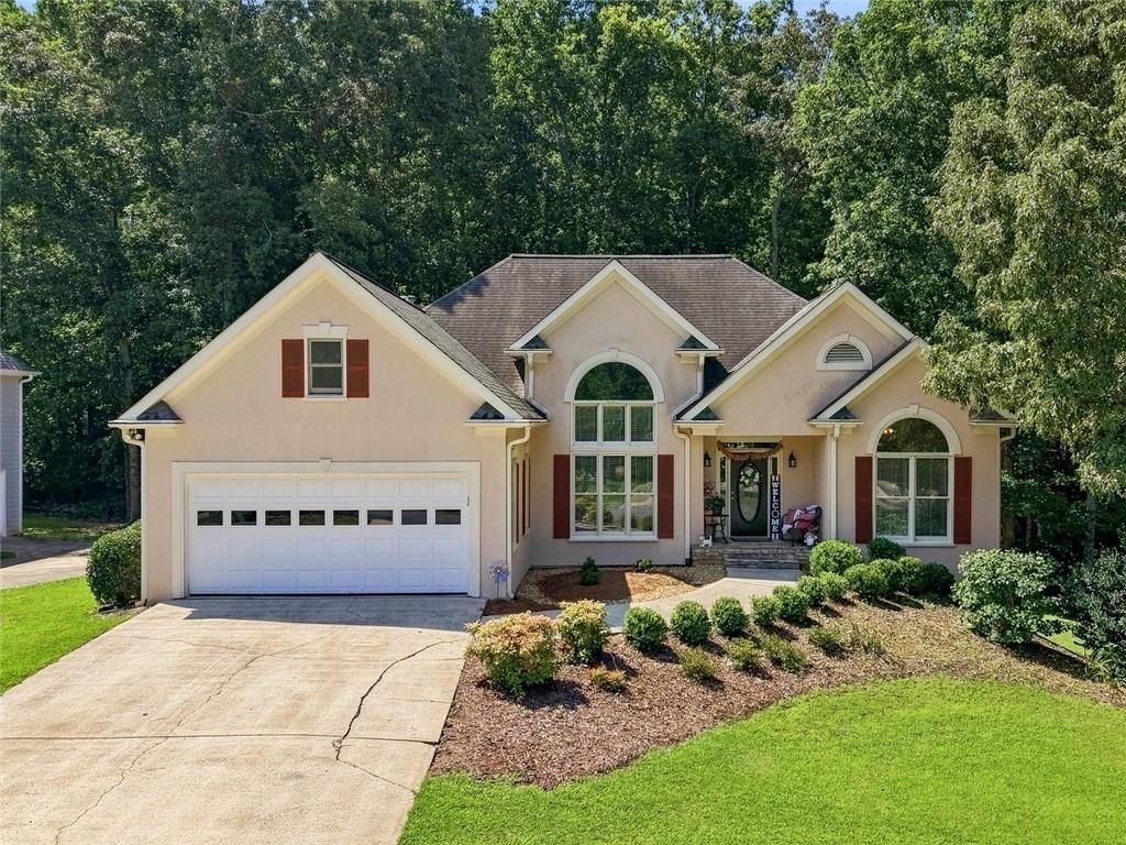 110 Copper Ridge Drive, Woodstock, GA 30188 Main Photo