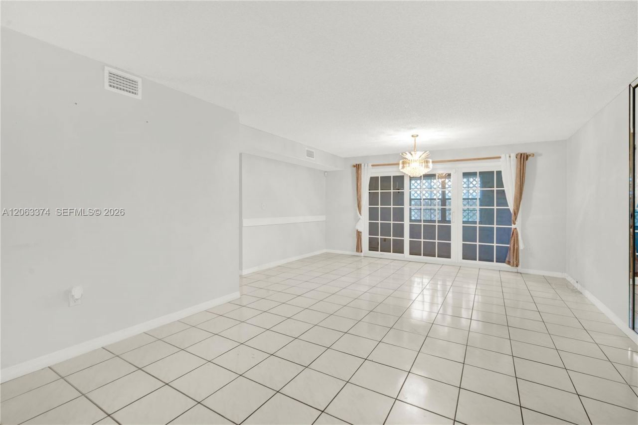 10825 SW 91st Ln, Miami, FL 33176 Photo