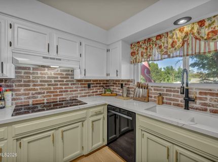 12320 S Hills Drive, Reno, NV 89511 Photo