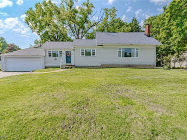 1684 Graham Road, Silver Lake, OH 44224