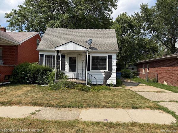 8119 Studebaker Avenue, Warren, Mi 48089