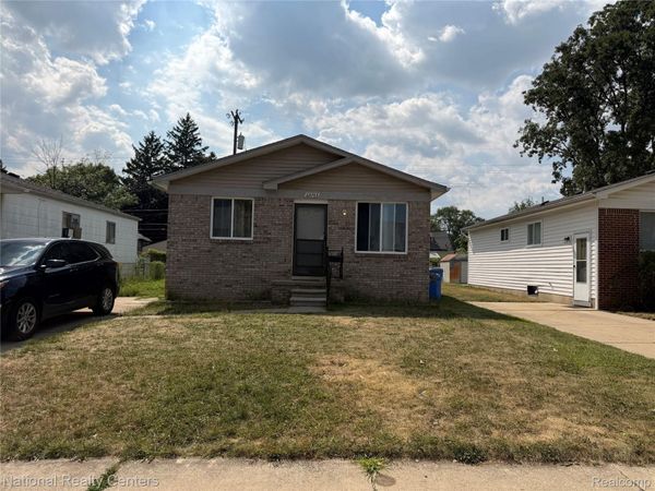 23743 Columbus Avenue, Warren, Mi 48089