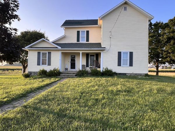 648 N State Route 235 , Saint Paris, OH 43072