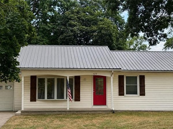 509 W 32nd Street, Higginsville, MO 64037