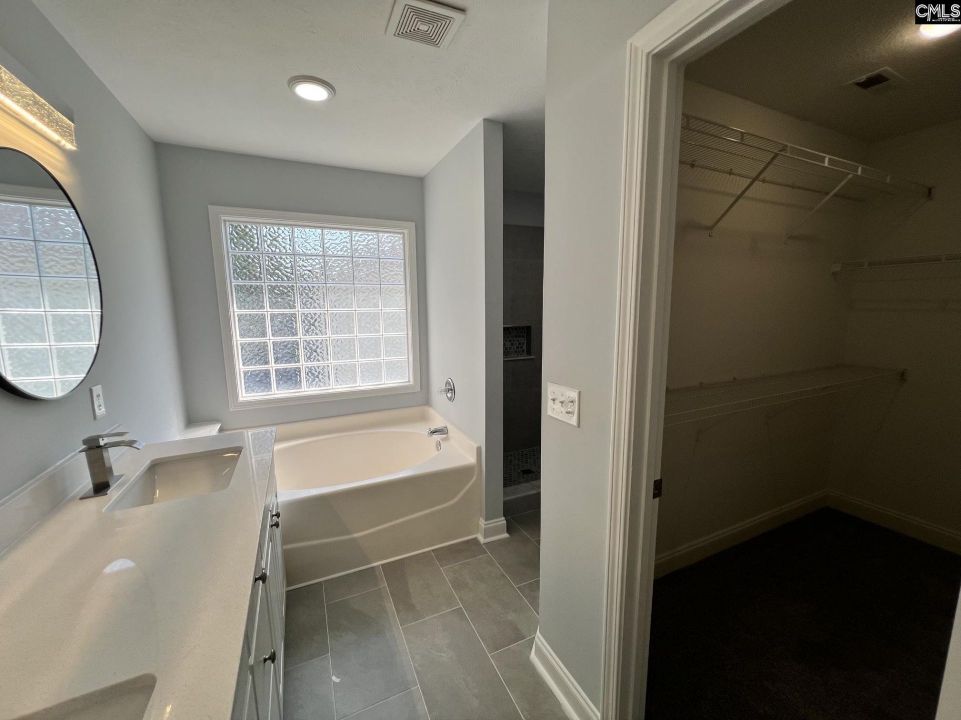 324 Kellwood Way  Photo 43