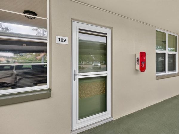 4885 1ST STREET NE, Unit 109, ST PETERSBURG, FL 33703