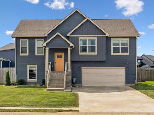 243 Stone Bluff Way, Clarksville, TN 37040