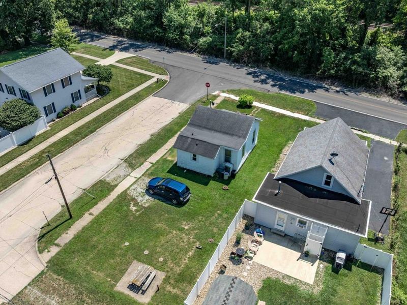 1017 E State Street, Port Clinton, OH 43452 Photo 14