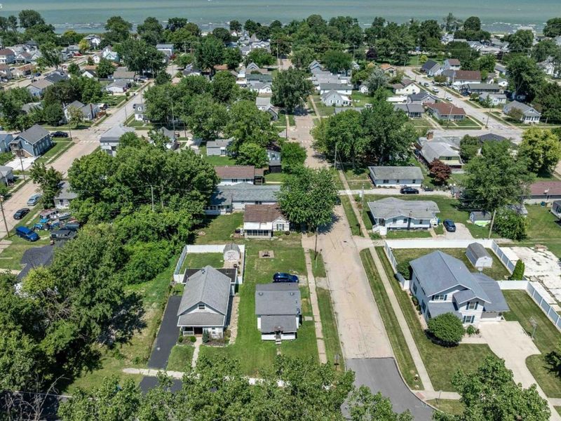 1017 E State Street, Port Clinton, OH 43452 Photo 28