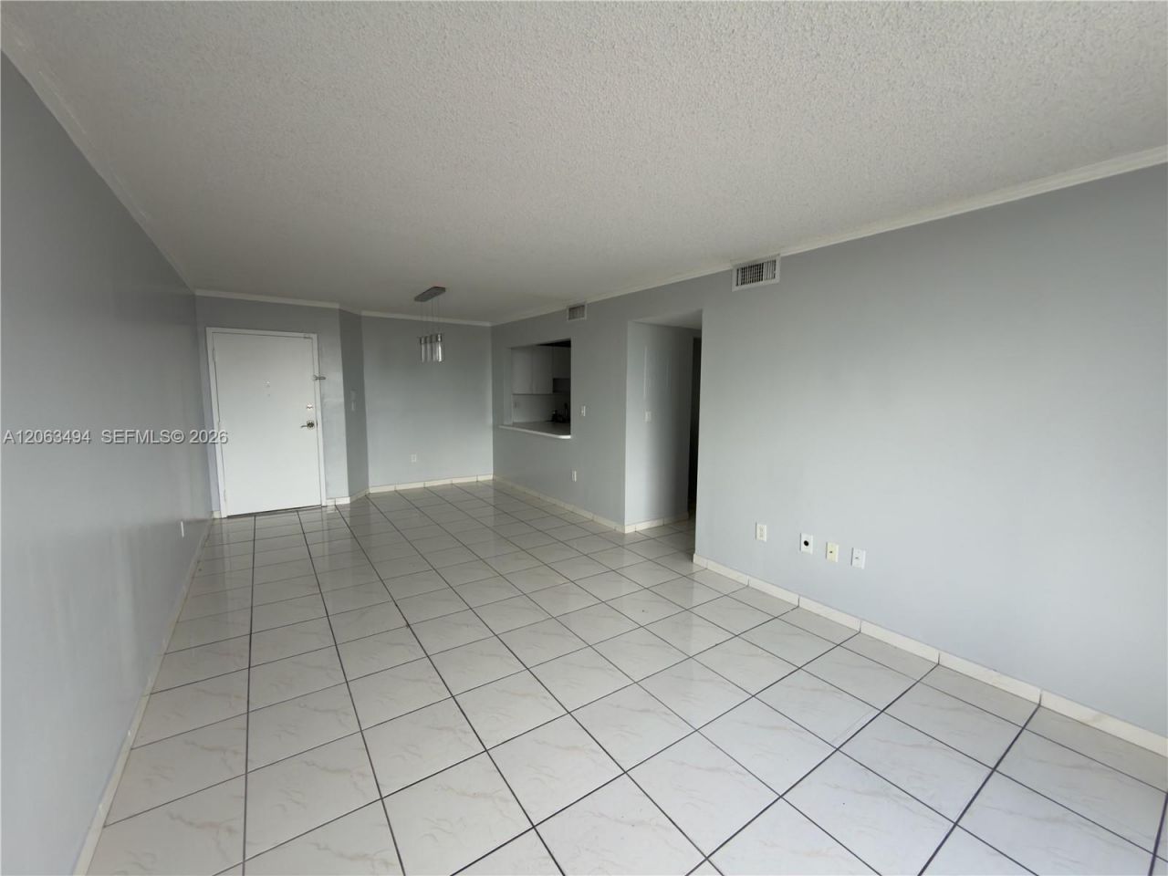 8231 NW 8th St , Unit 2-504, Miami, FL 33126 Photo
