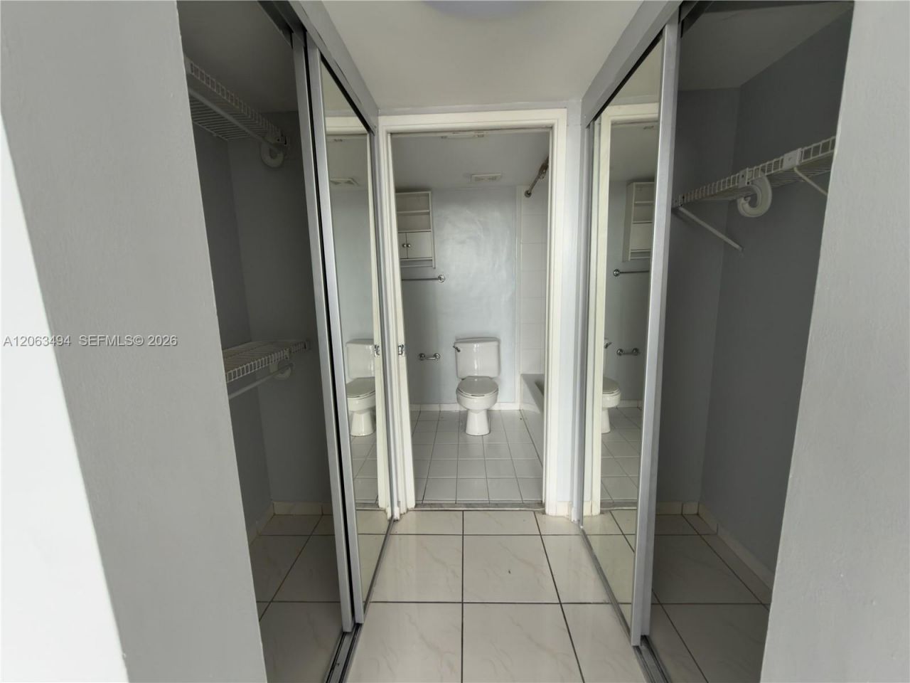8231 NW 8th St , Unit 2-504, Miami, FL 33126 Photo