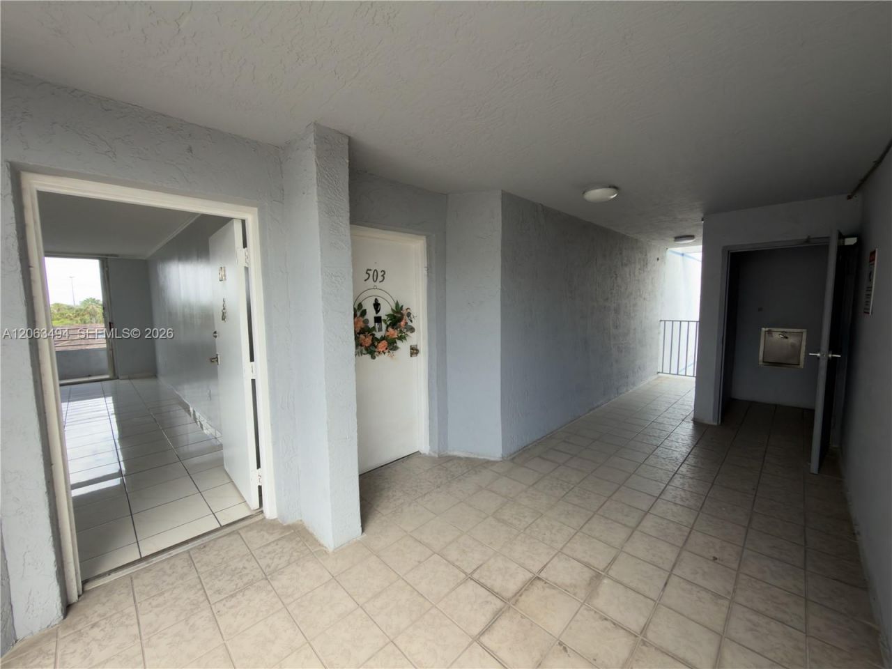 8231 NW 8th St , Unit 2-504, Miami, FL 33126 Photo