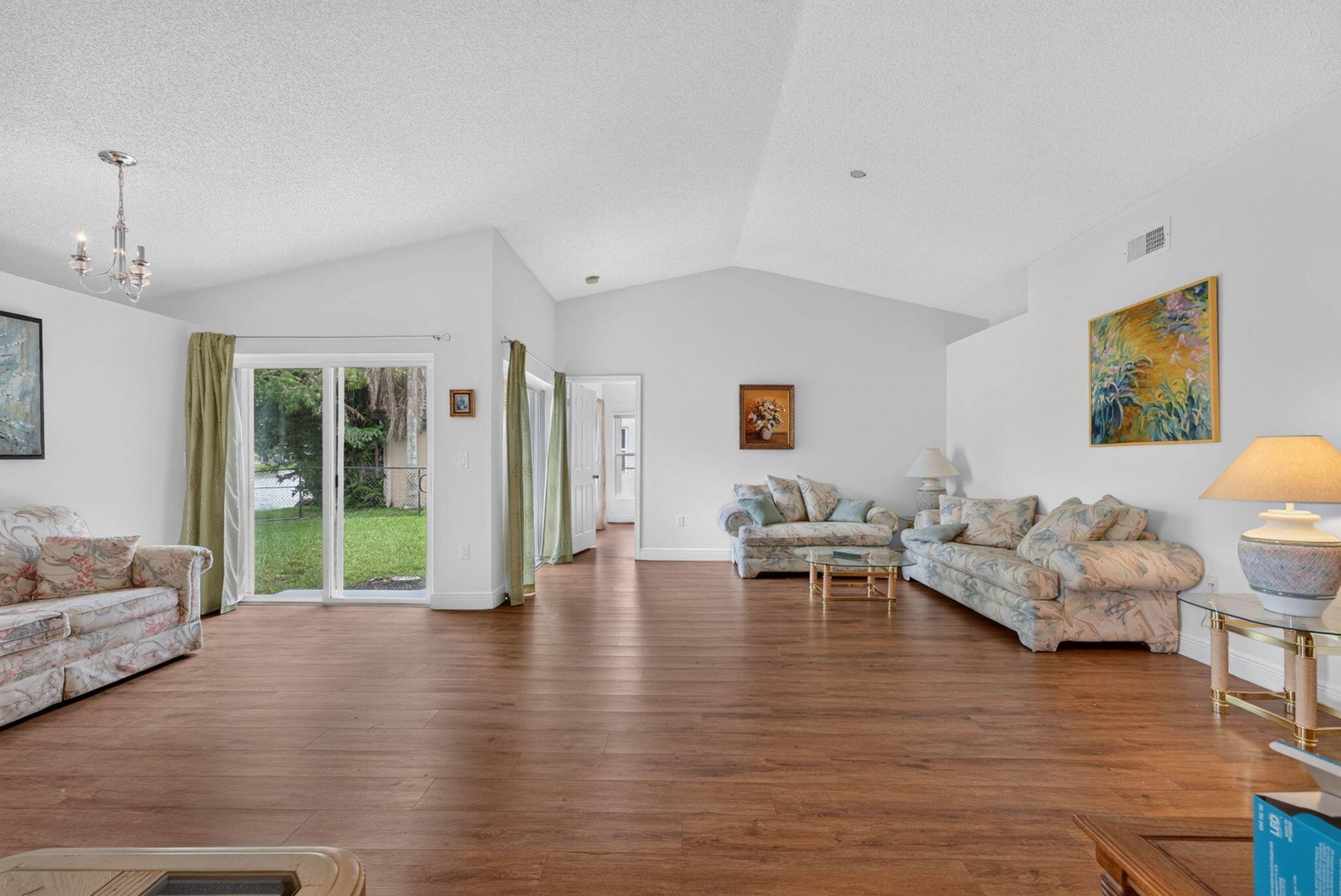 18871 NW 2nd Street, Pembroke Pines, FL 33029 Photo