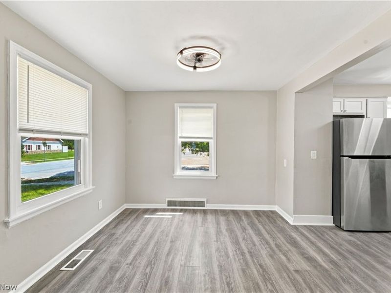 418 Missouri Avenue, Lorain, OH 44052 Photo 8