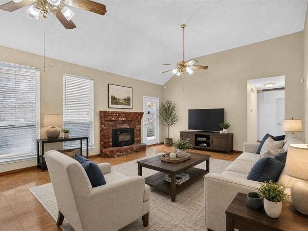 2422 Weatherby Drive , Mesquite, TX 75181