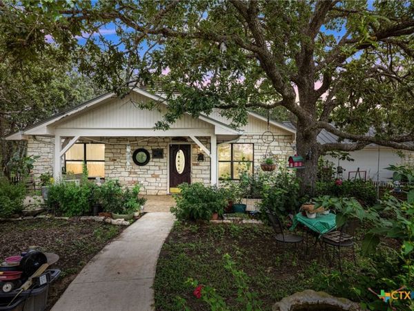 3413 Fm 1185, Lockhart, TX 78644