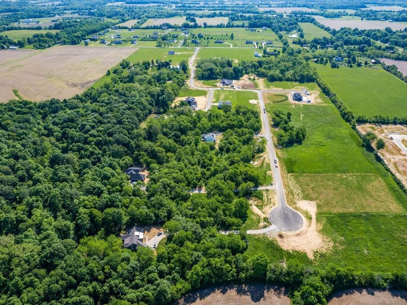 215 Jonathan Trail, Canal Winchester, OH 43110 Photo 6