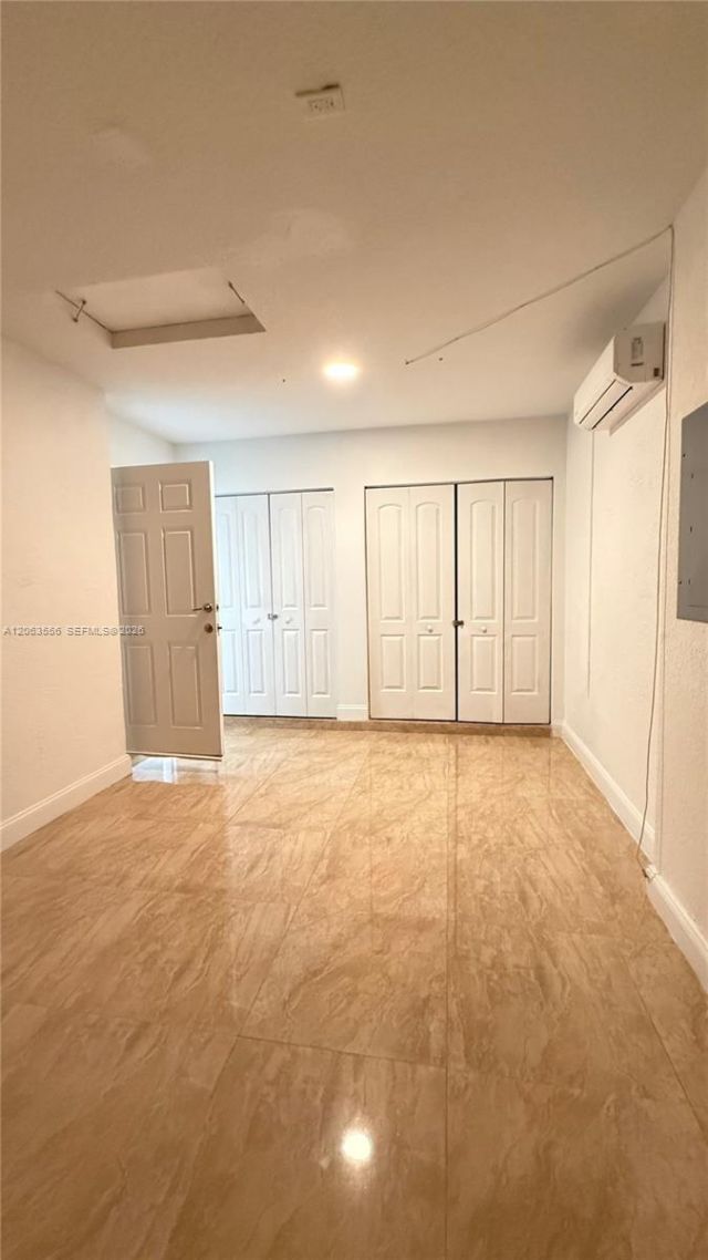 1018 Foster Rd, Hallandale Beach, FL 33009 Photo