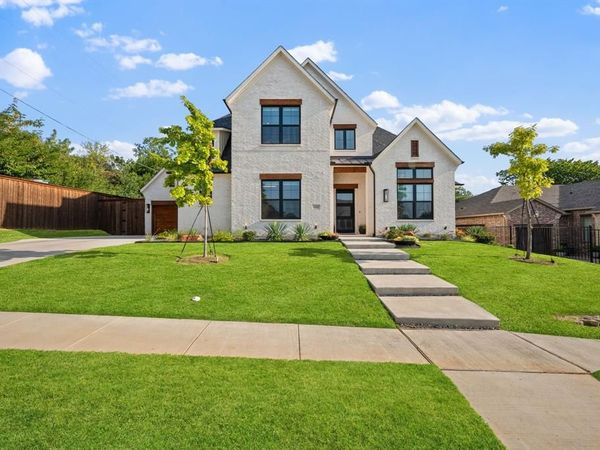 133 Chisholm Trail, Highland Village, TX 75077