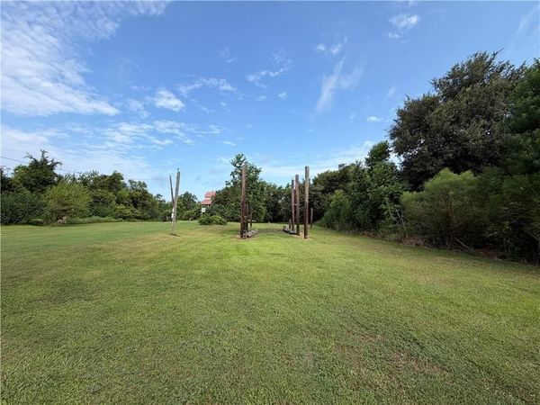 2101 ROBIN Street , St Bernard, LA 70085