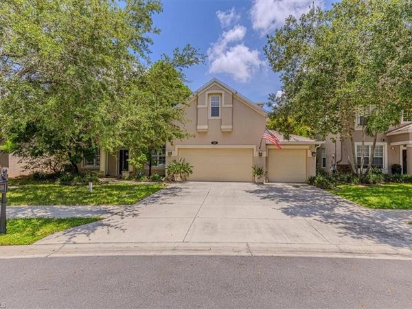 120 Burnt Pine DR, NAPLES, FL 34119