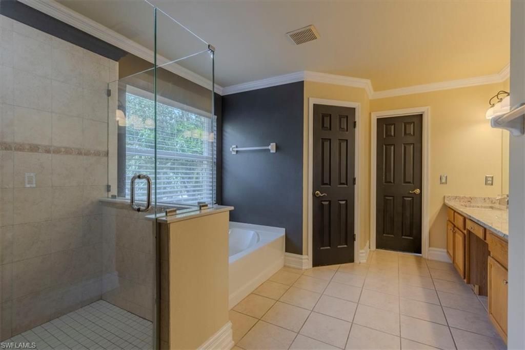 120 Burnt Pine Dr, Naples, FL 34119 Photo