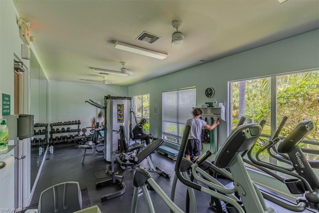 120 Burnt Pine Dr, Naples, FL 34119 Photo