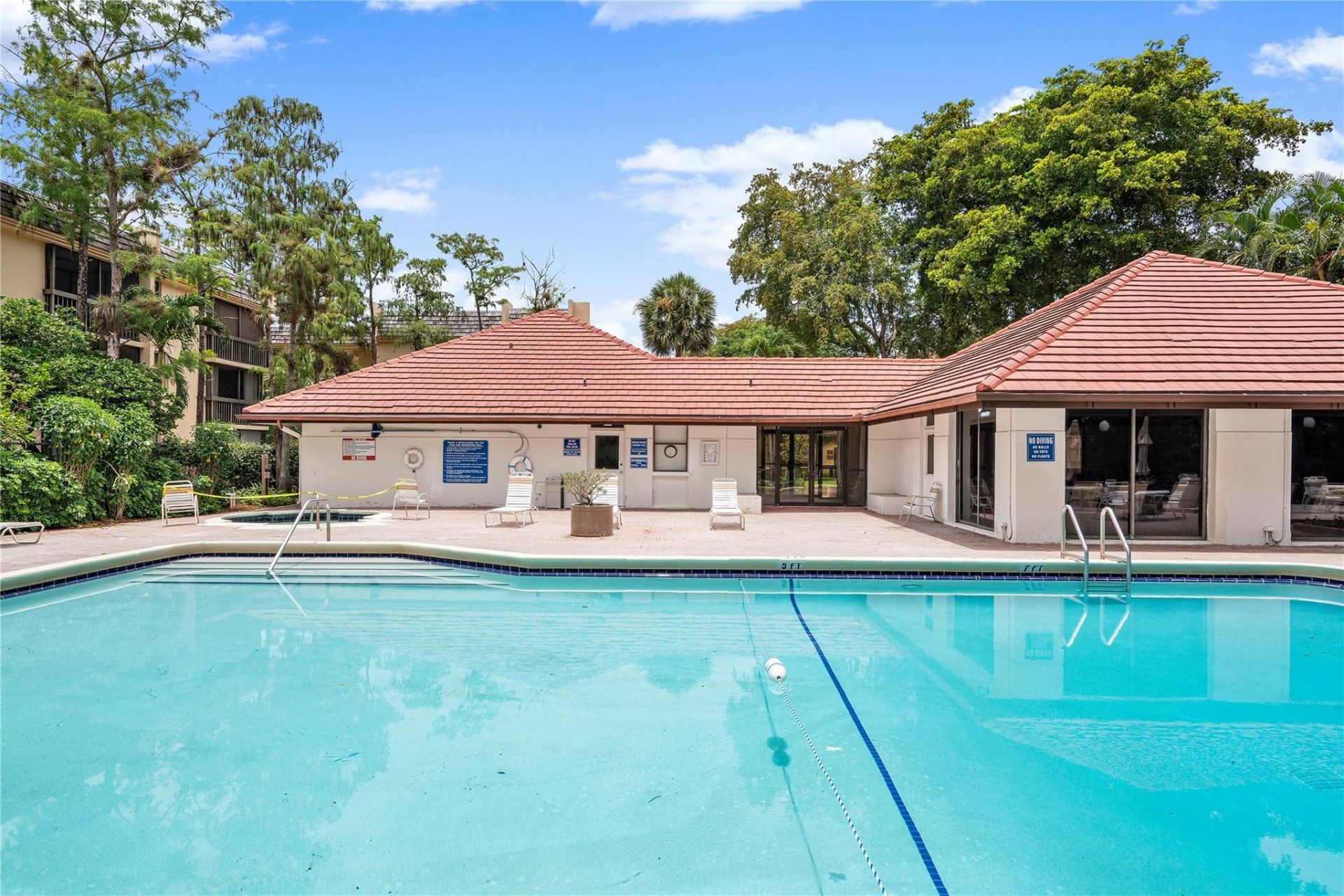 8437 Forest Hills Drive, Unit 203, Coral Springs, FL 33065 Photo