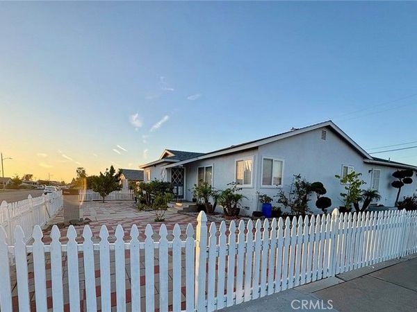 6221 Choctaw Drive, Westminster, CA 92683