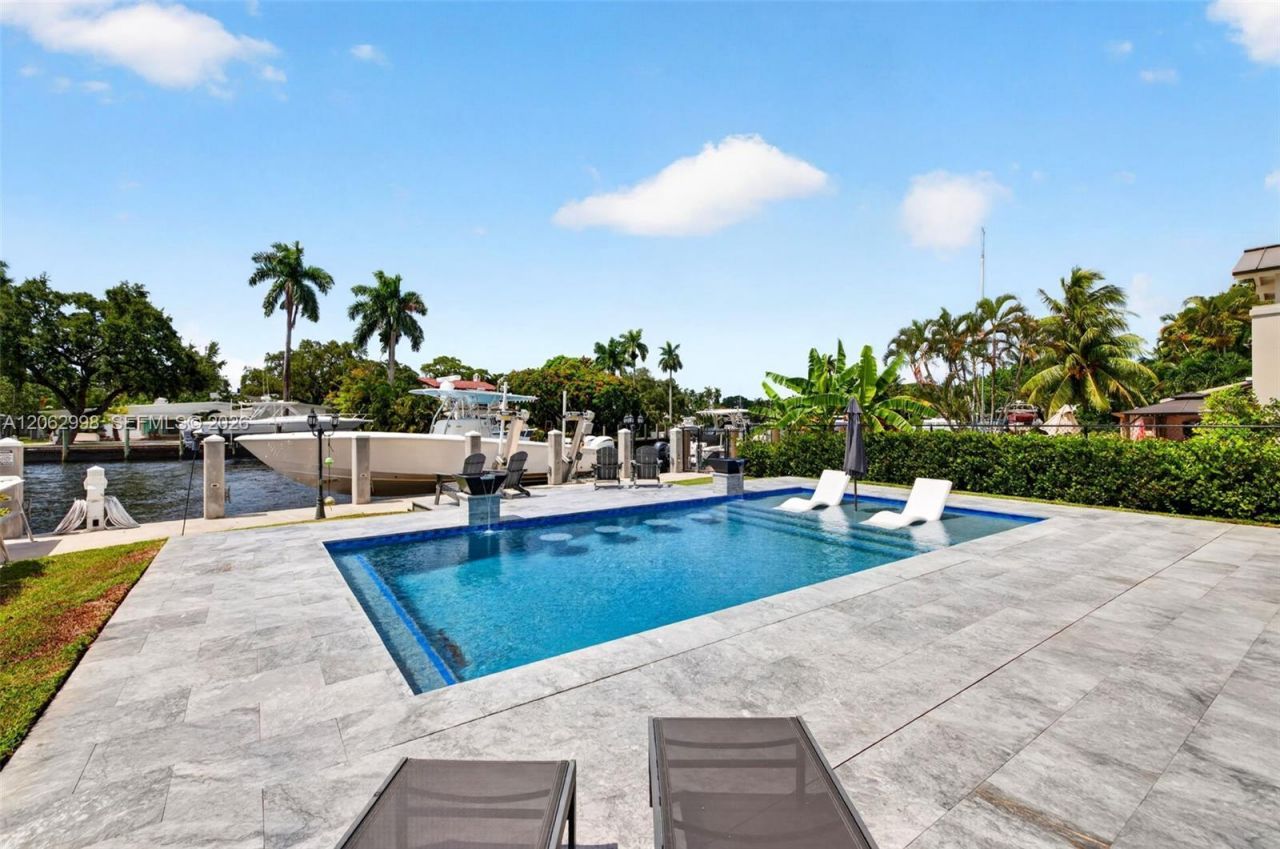 1004 SW 5th Pl, Fort Lauderdale, FL 33312 Photo