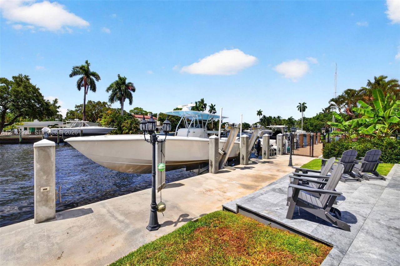 1004 SW 5th Pl, Fort Lauderdale, FL 33312 Photo