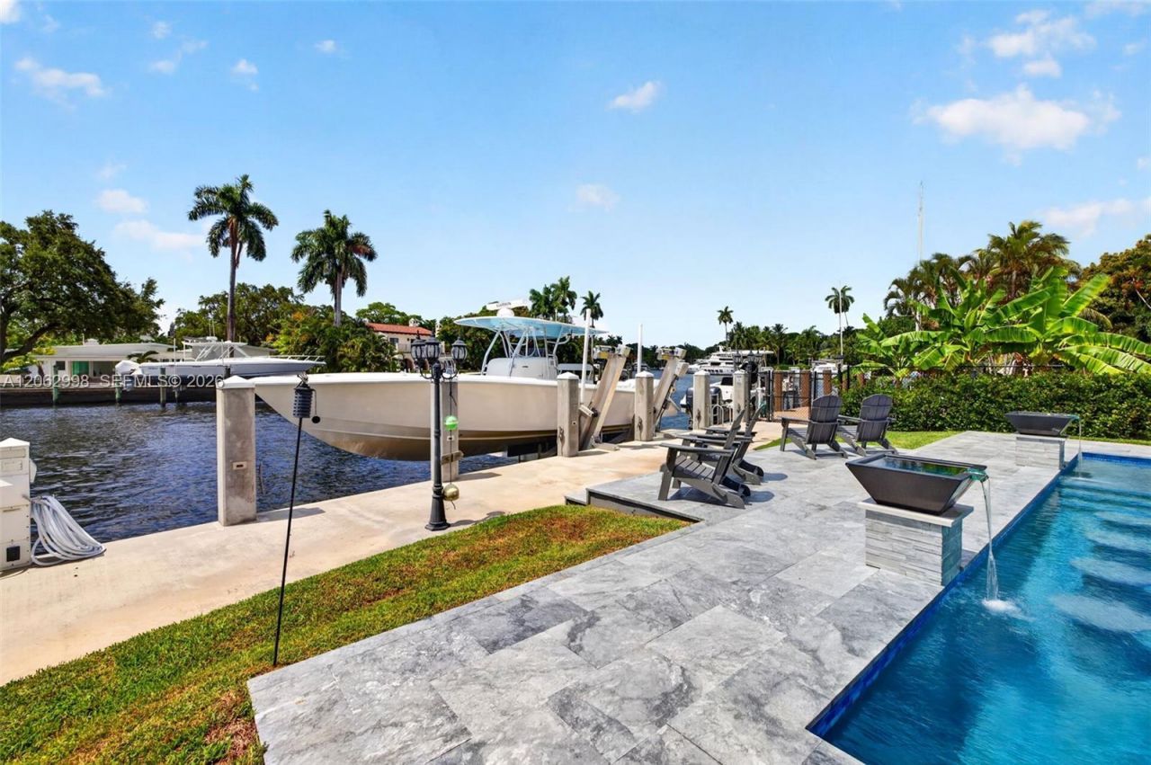 1004 SW 5th Pl, Fort Lauderdale, FL 33312 Photo