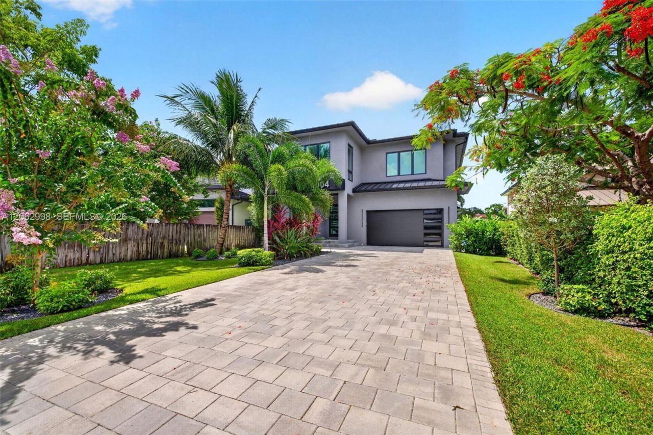 1004 SW 5th Pl, Fort Lauderdale, FL 33312 Photo