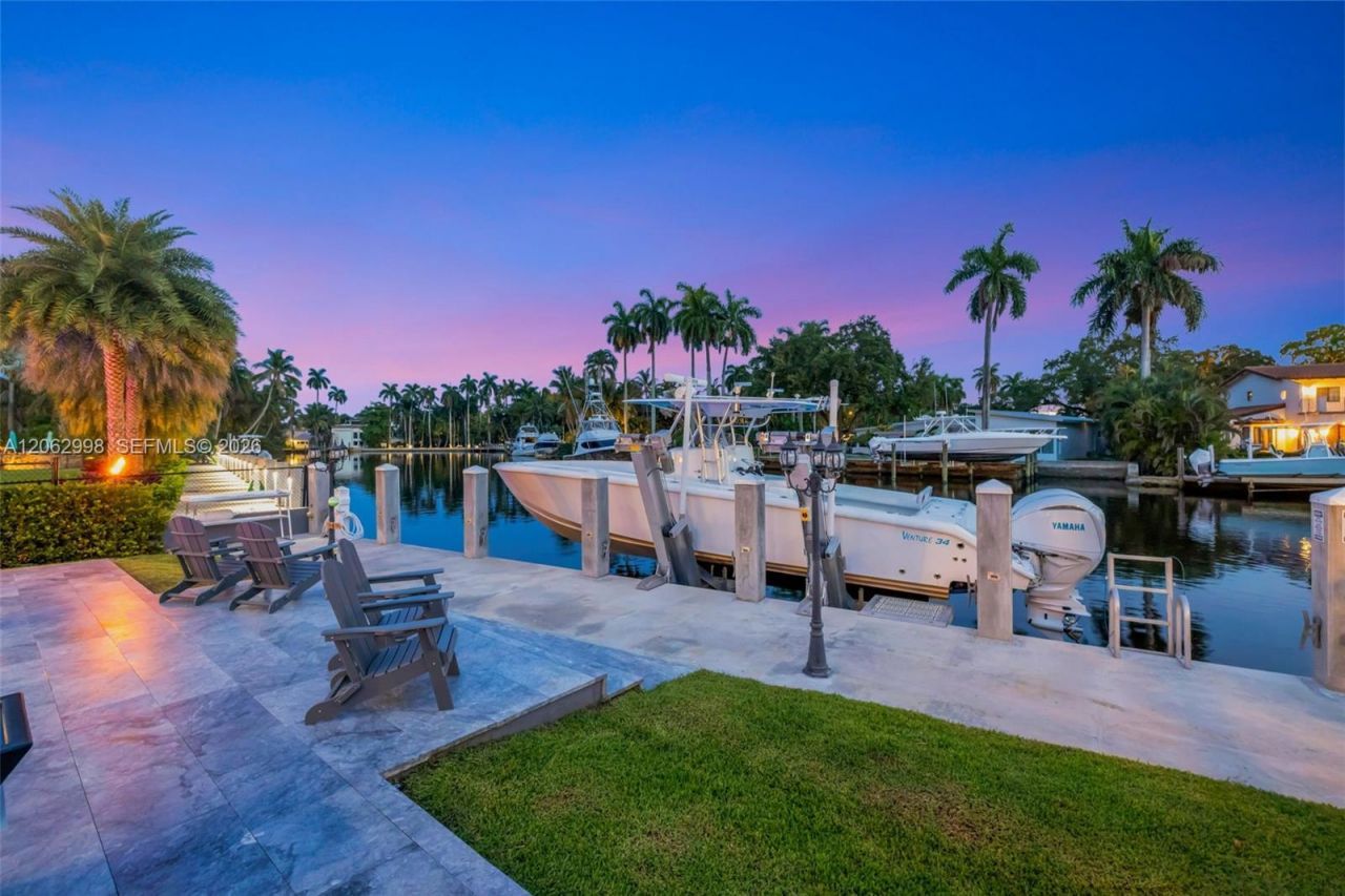 1004 SW 5th Pl, Fort Lauderdale, FL 33312 Photo