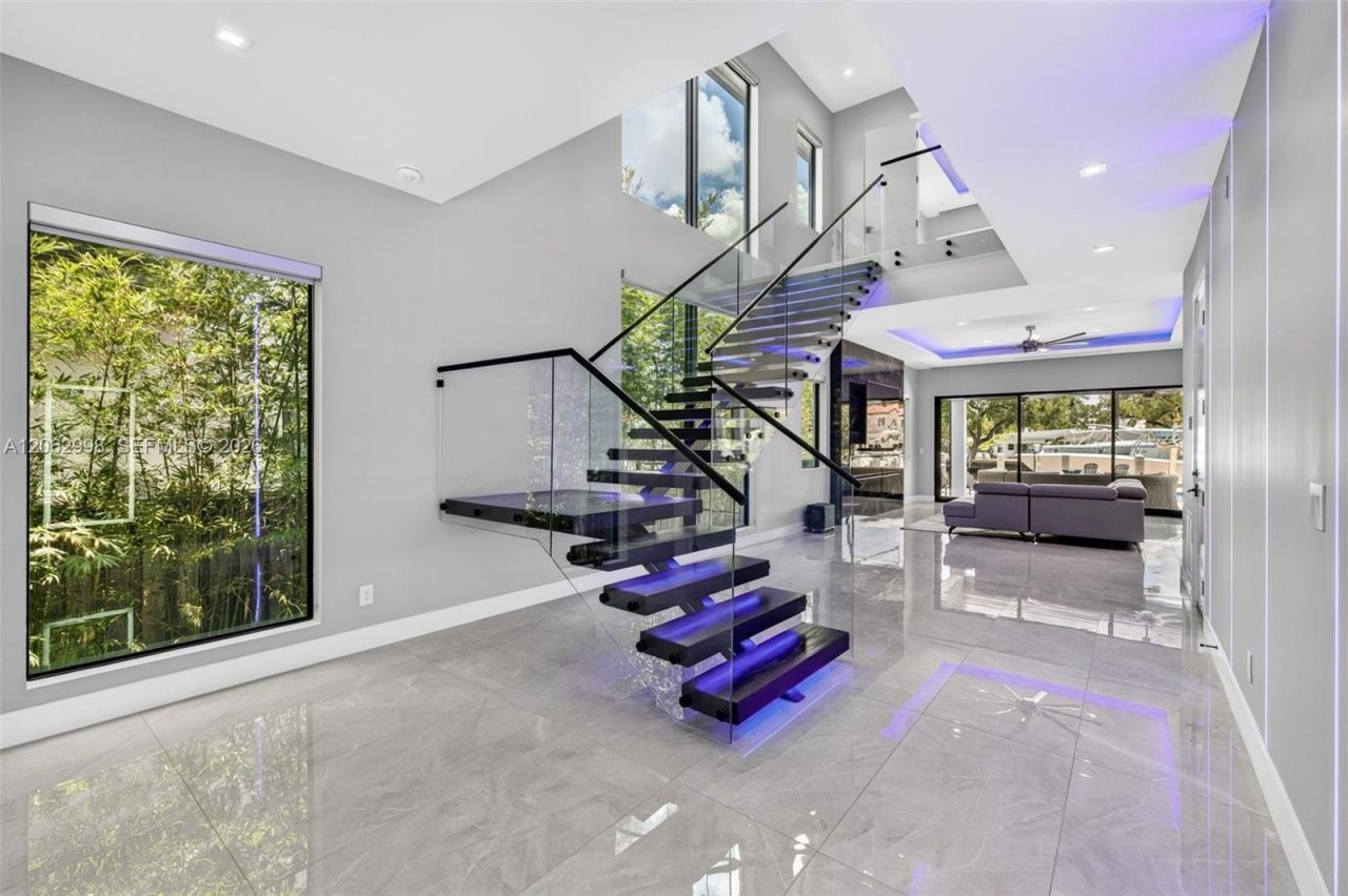 1004 SW 5th Pl, Fort Lauderdale, FL 33312 Photo