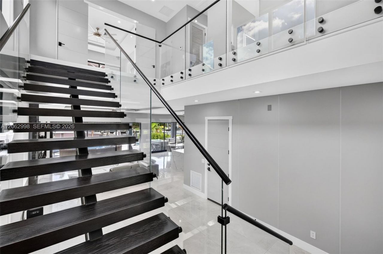 1004 SW 5th Pl, Fort Lauderdale, FL 33312 Photo