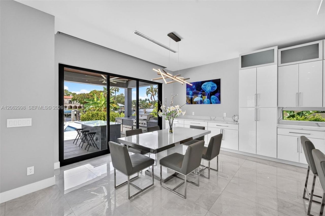 1004 SW 5th Pl, Fort Lauderdale, FL 33312 Photo